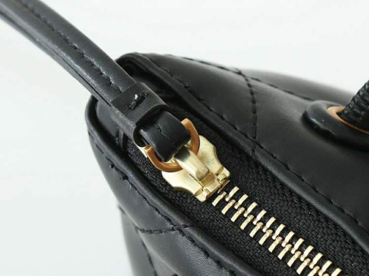 Picture of Tory Burch Handbags _SKUfw237713273fw
